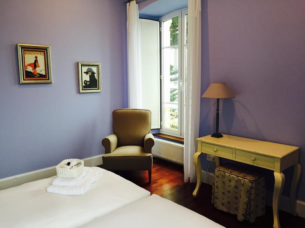 Hotel Gastronomico Araucaria Ribadeo Exterior photo